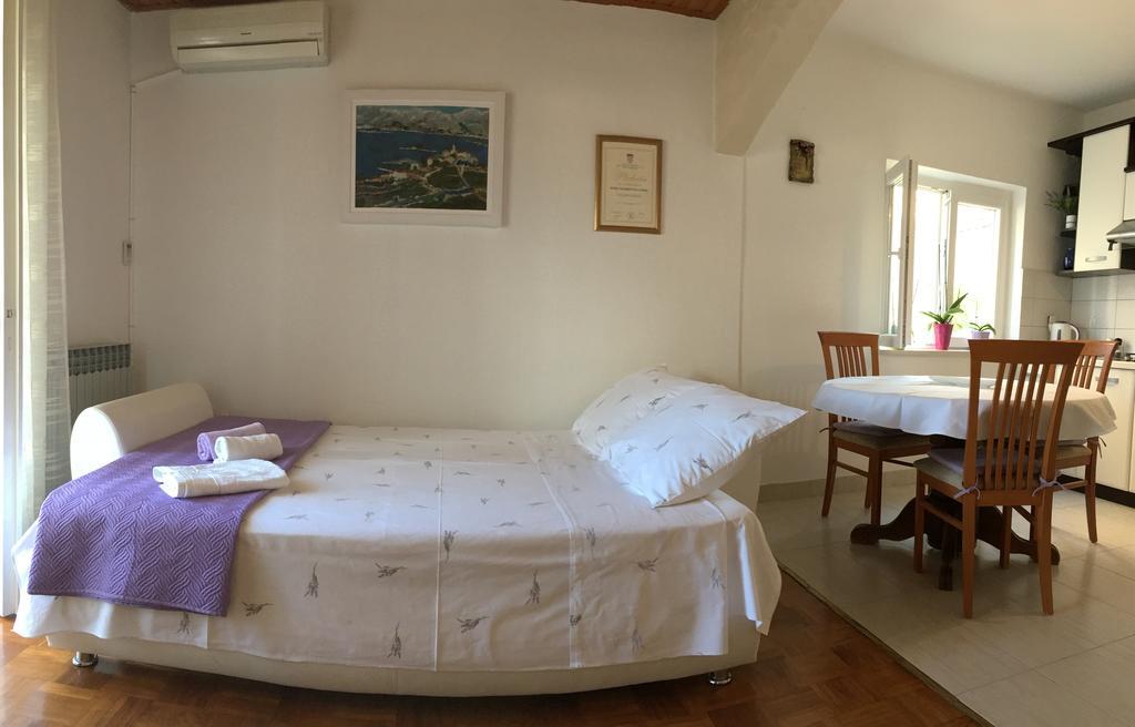 Guesthouse Cipre 鲁巴达 外观 照片