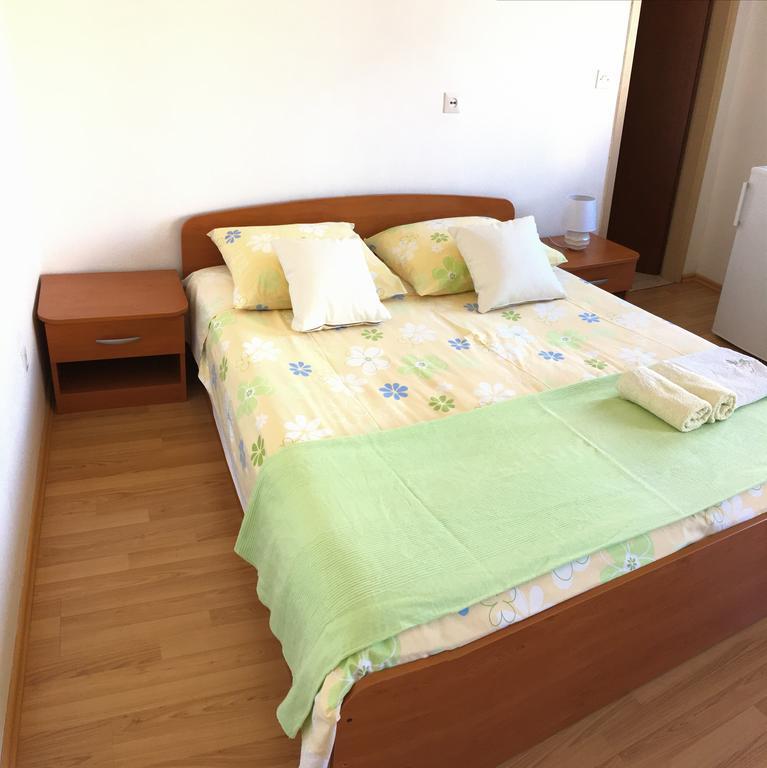 Guesthouse Cipre 鲁巴达 外观 照片